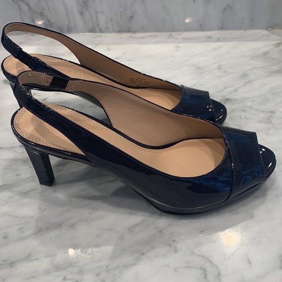 Kelly & Katie navy Patton leather heel open toe NWOT - Picture 2 of 8
